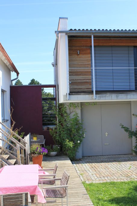 Ingenieurbüro J. Schnell Architekten + Ingenieure Aufstockung einer Wohnung auf ehemalige Baggergarage in Bad Saulgau